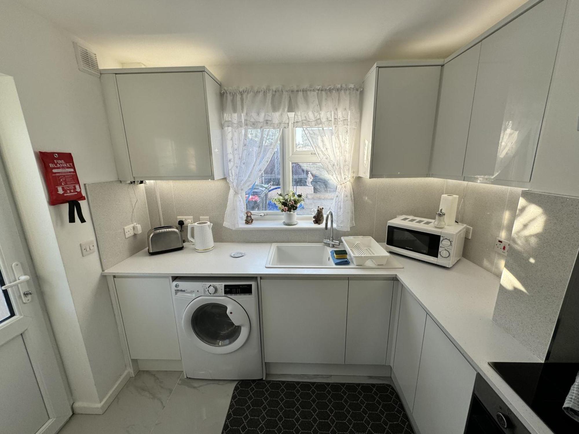 Vila Modern 3-Bed Hideaway Near Westgate With Parking Canterbury Exteriér fotografie