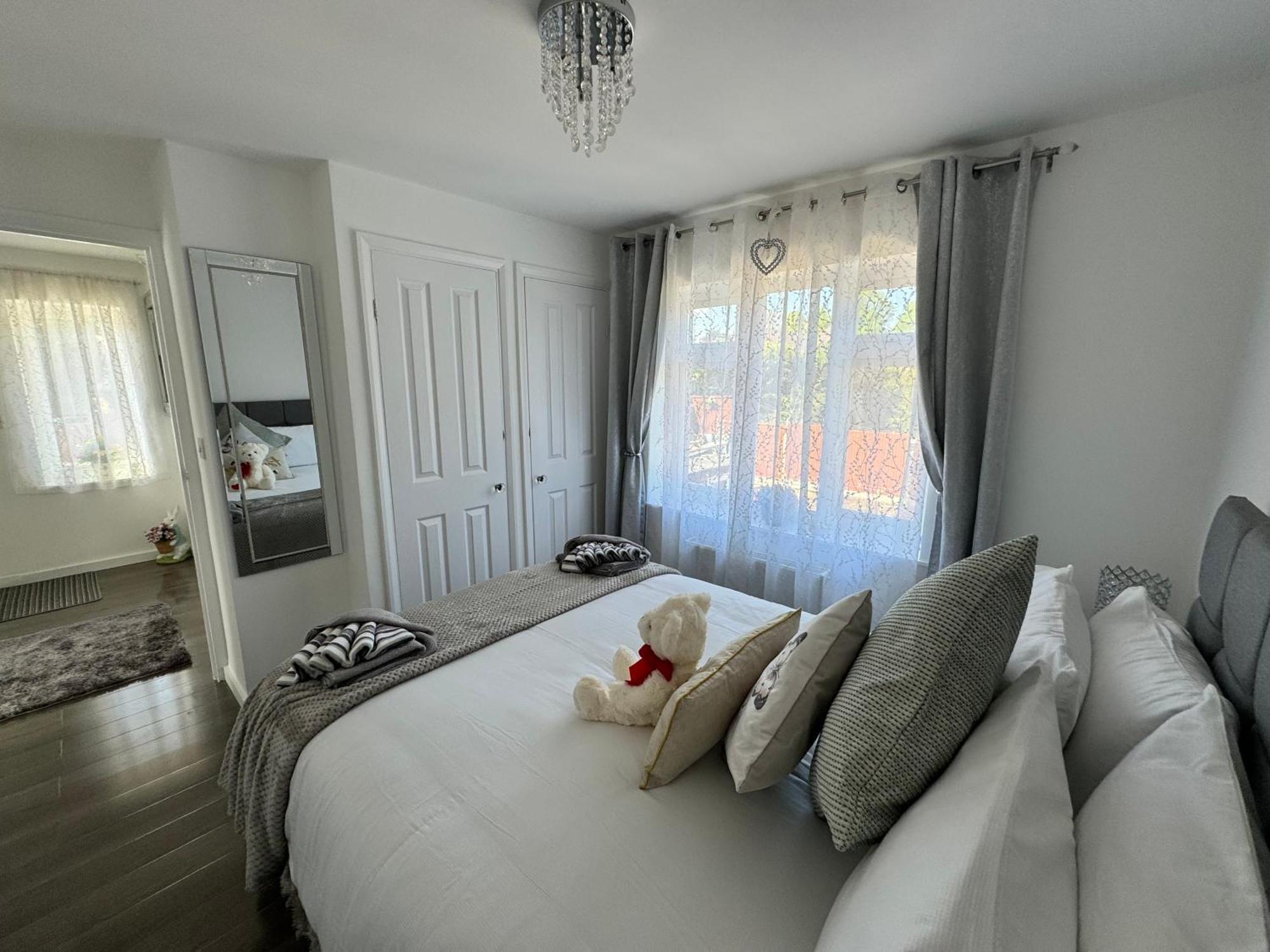 Vila Modern 3-Bed Hideaway Near Westgate With Parking Canterbury Exteriér fotografie