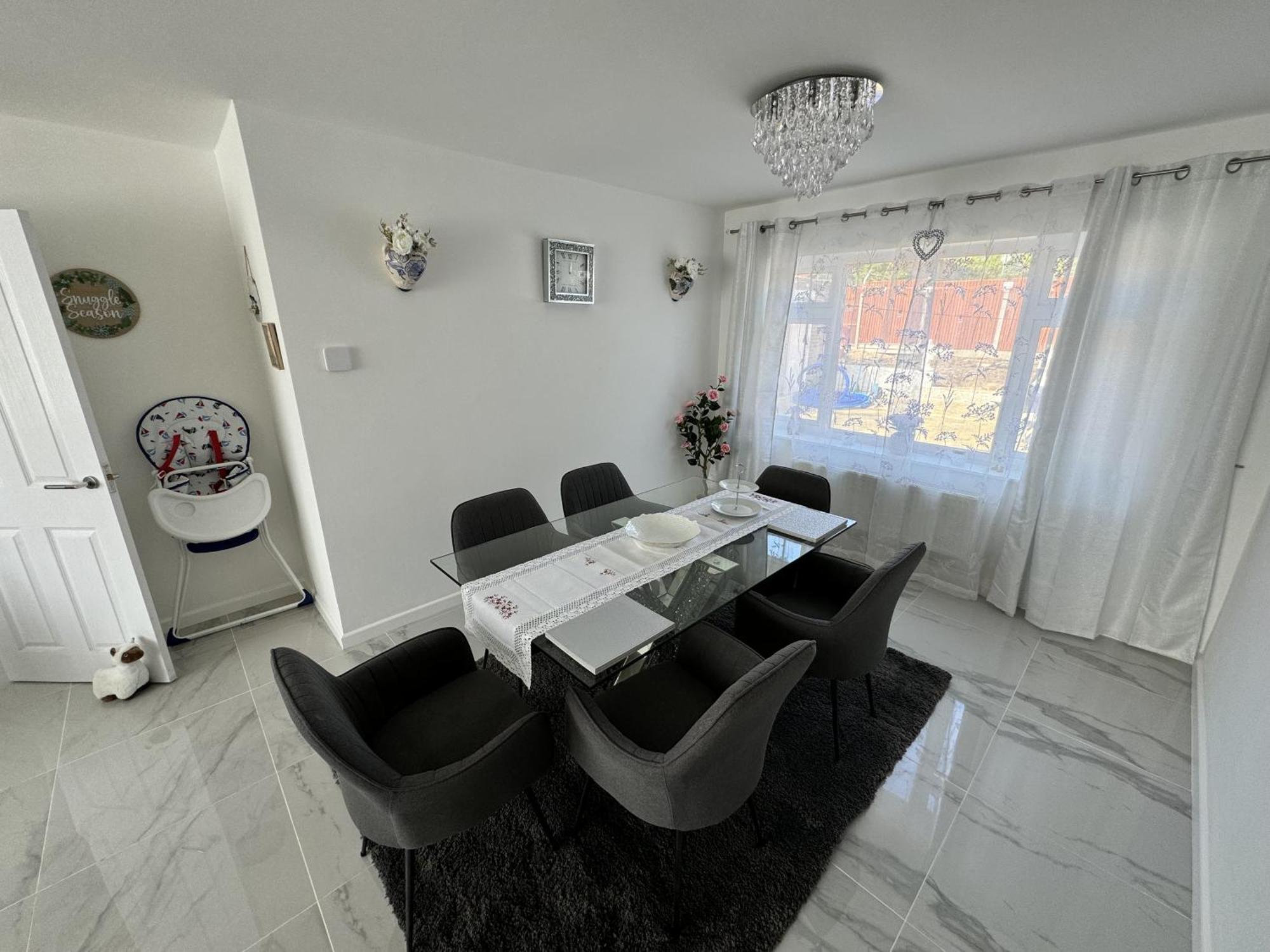 Vila Modern 3-Bed Hideaway Near Westgate With Parking Canterbury Exteriér fotografie