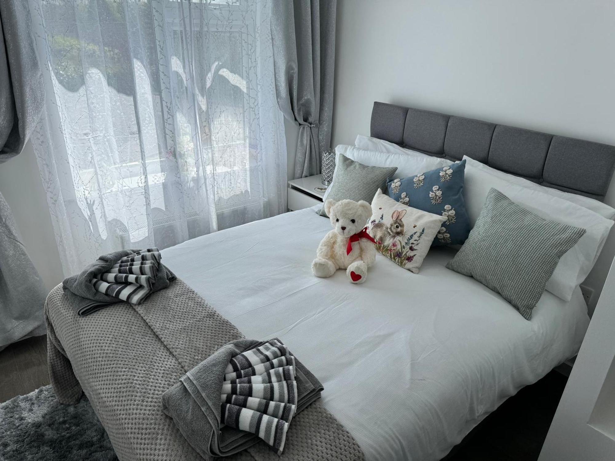 Vila Modern 3-Bed Hideaway Near Westgate With Parking Canterbury Exteriér fotografie