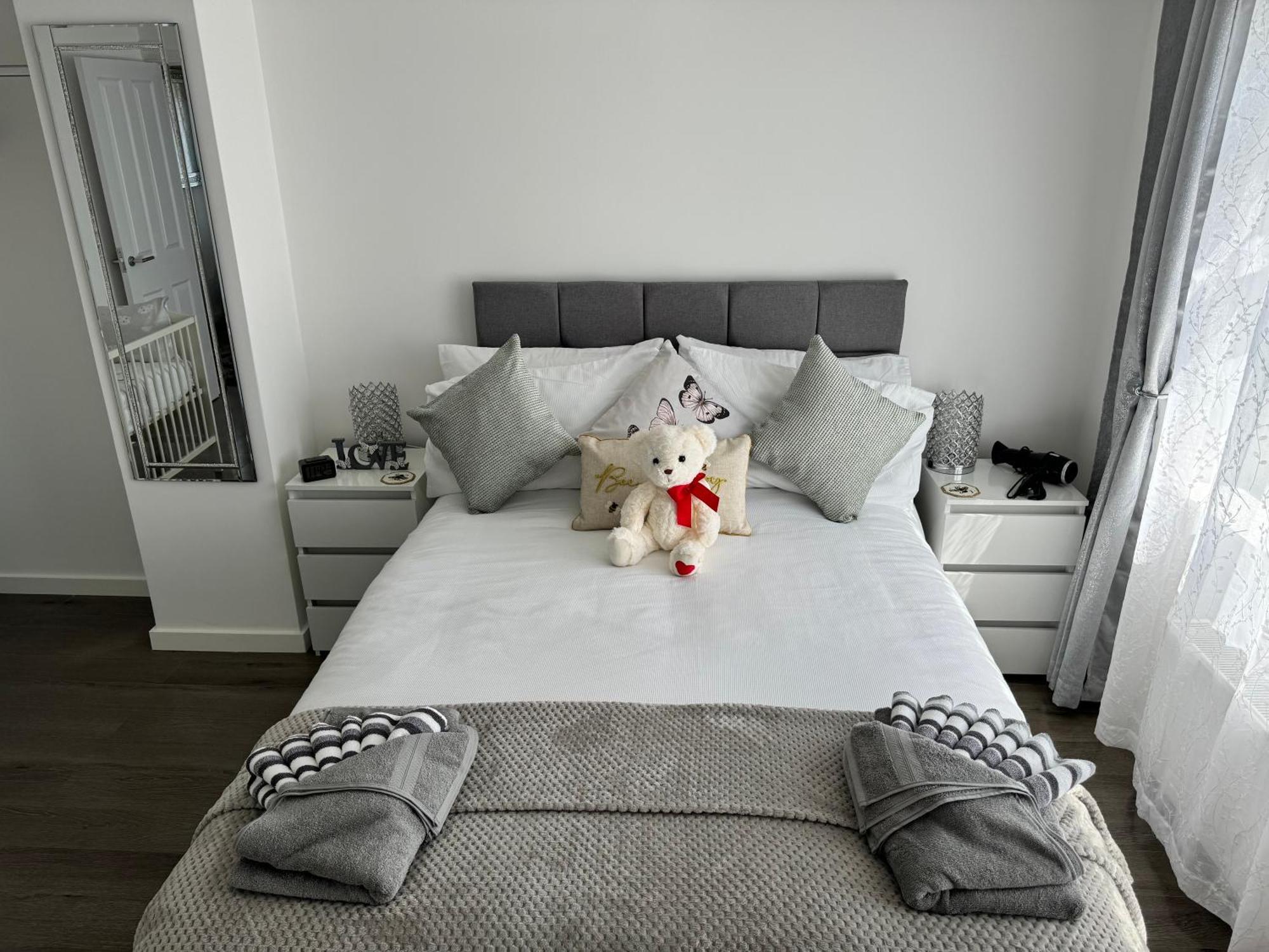 Vila Modern 3-Bed Hideaway Near Westgate With Parking Canterbury Exteriér fotografie