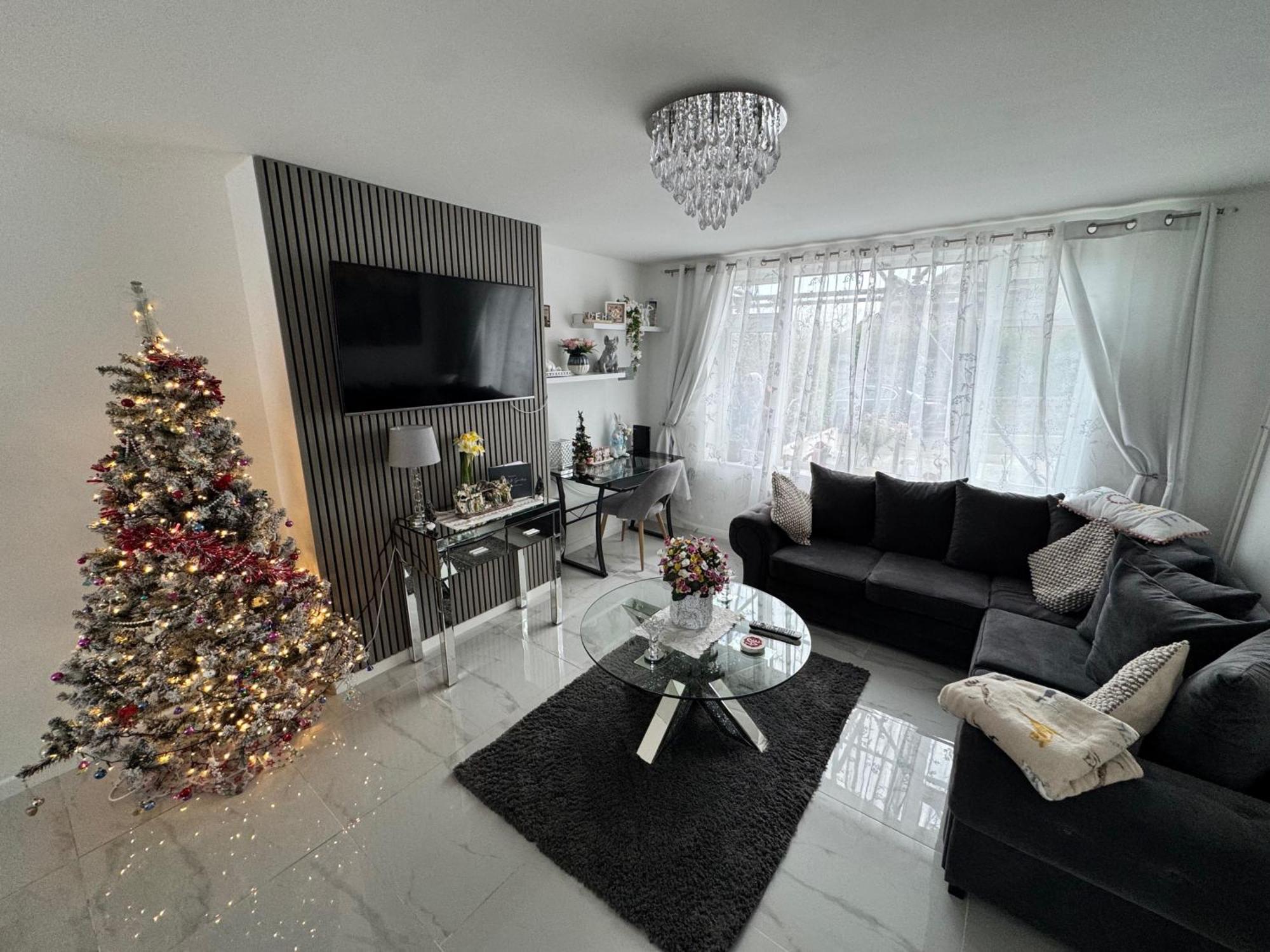 Vila Modern 3-Bed Hideaway Near Westgate With Parking Canterbury Exteriér fotografie